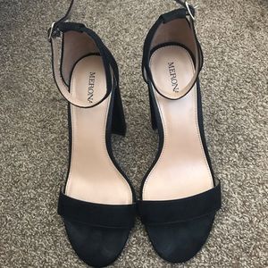 Black wedge heel